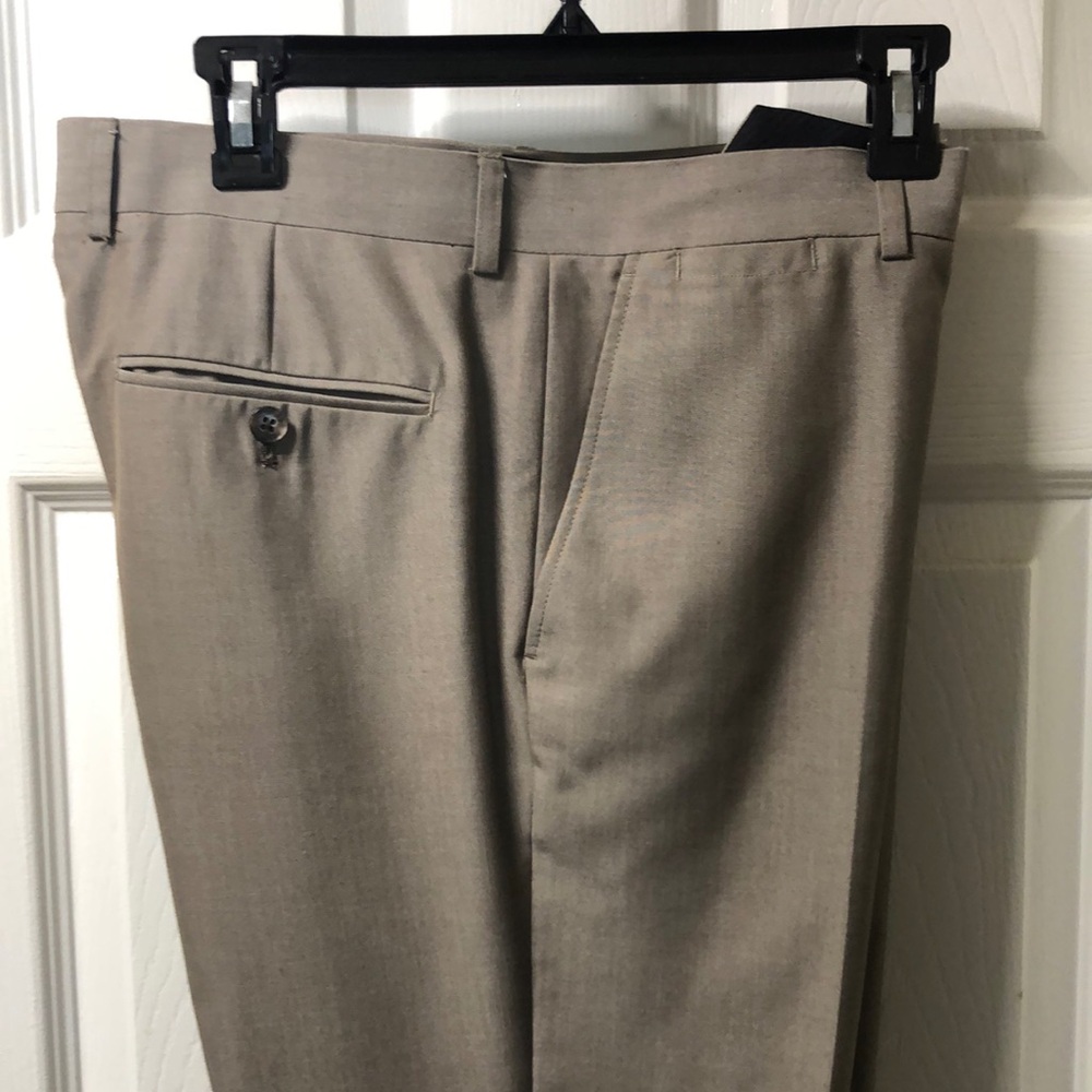 J F .  J . FERRAR  MENS DRESS PANTS 
SLIM FIT  34 X 30  five pocket w/ watch